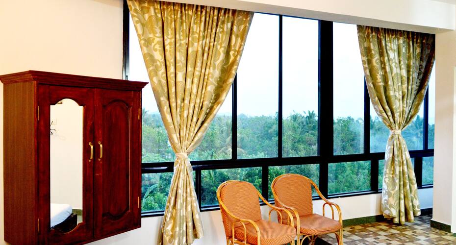 White Feather Guest House, Goa 5